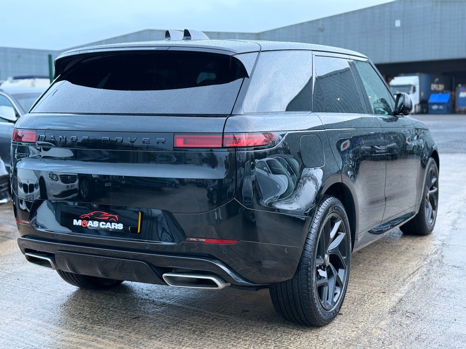 Used Land Rover Range Rover Sport 2025 for sale - 76863058: Photo 3