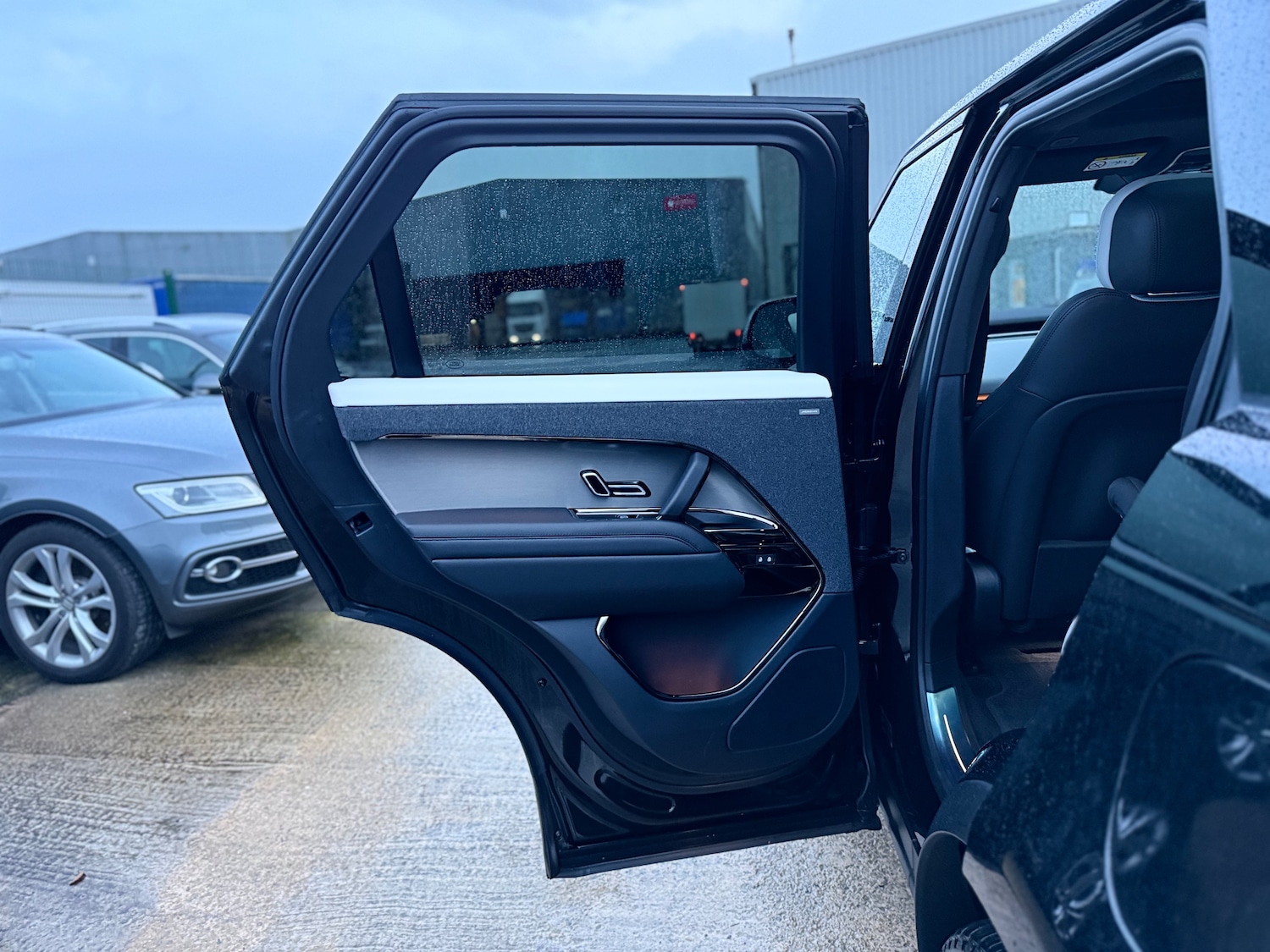 Used Land Rover Range Rover Sport 2025 for sale - 76863058: Photo 36