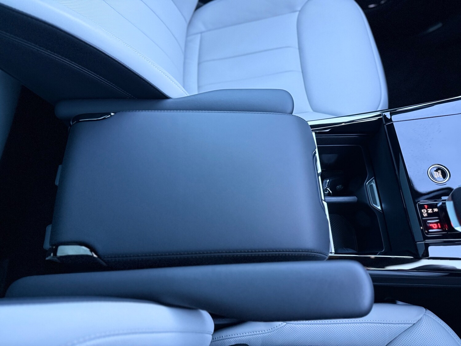 Used Land Rover Range Rover Sport 2025 for sale - 76863058: Photo 61