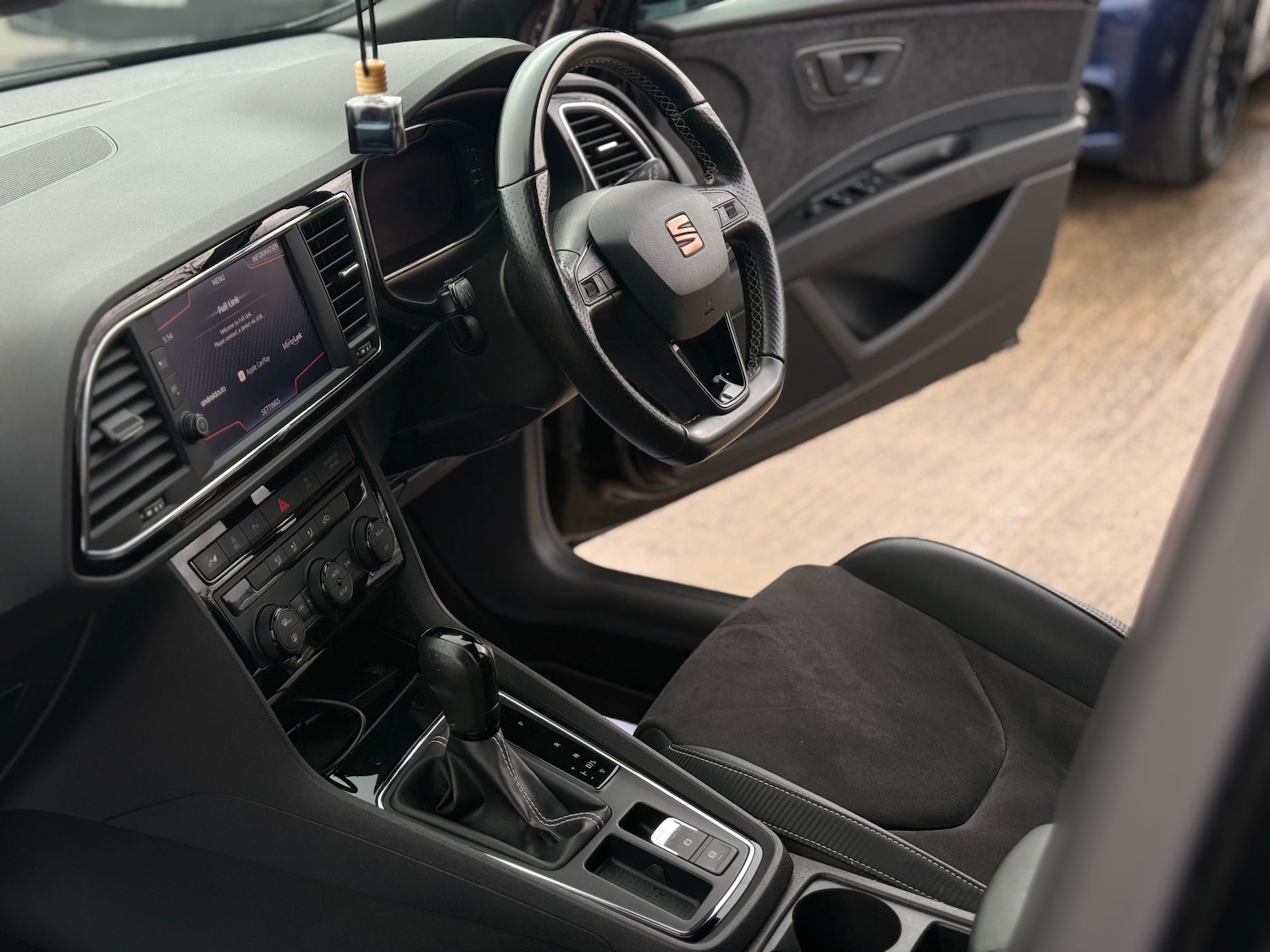 Used SEAT Leon 2019 for sale - 78062096: Photo 4