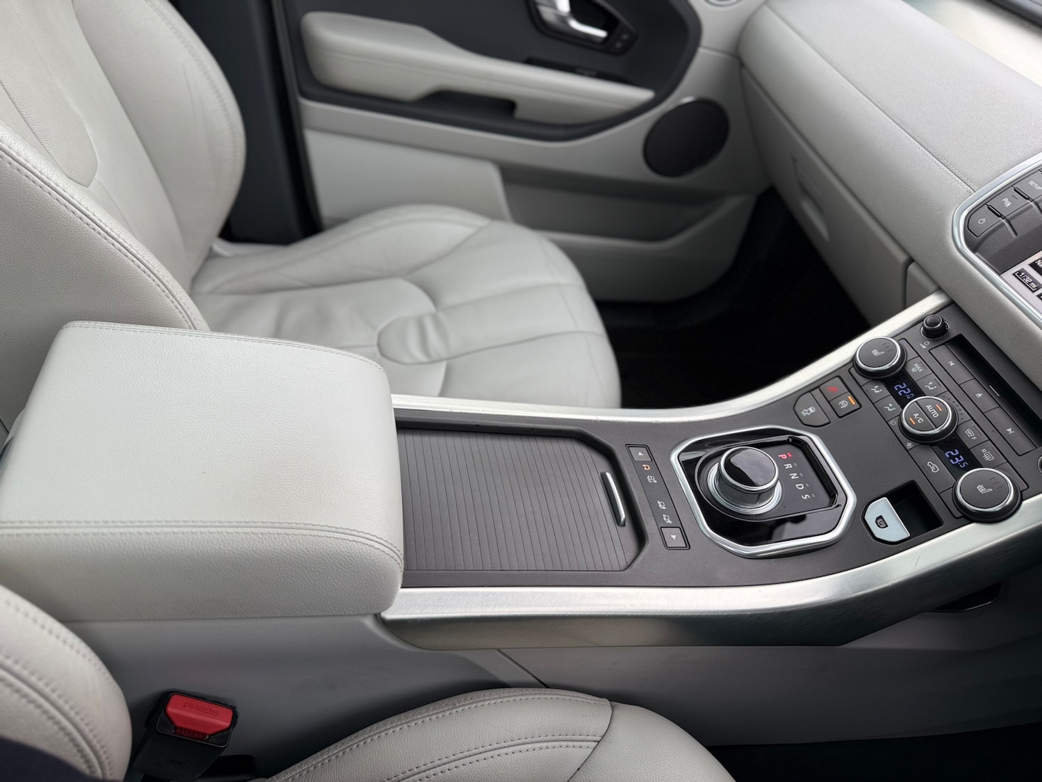 Used Land Rover Range Rover Evoque 2014 for sale - 74484048: Photo 51