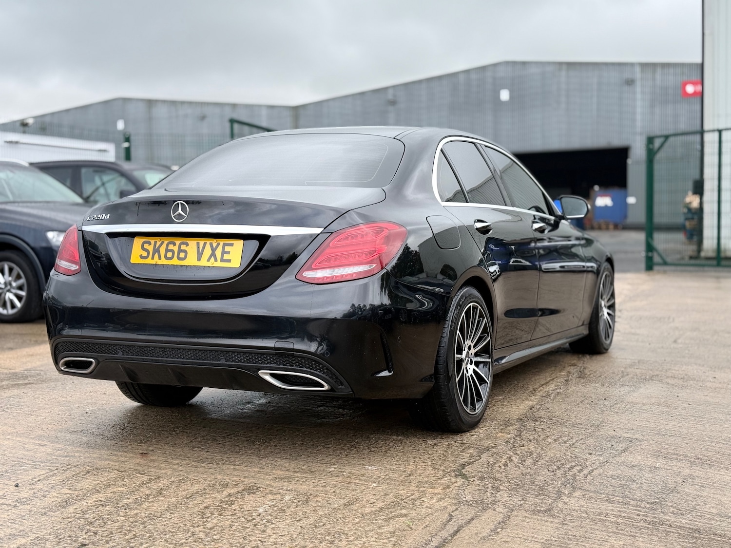 Used Mercedes-Benz C-Class 2016 for sale - 76174157: Photo 11
