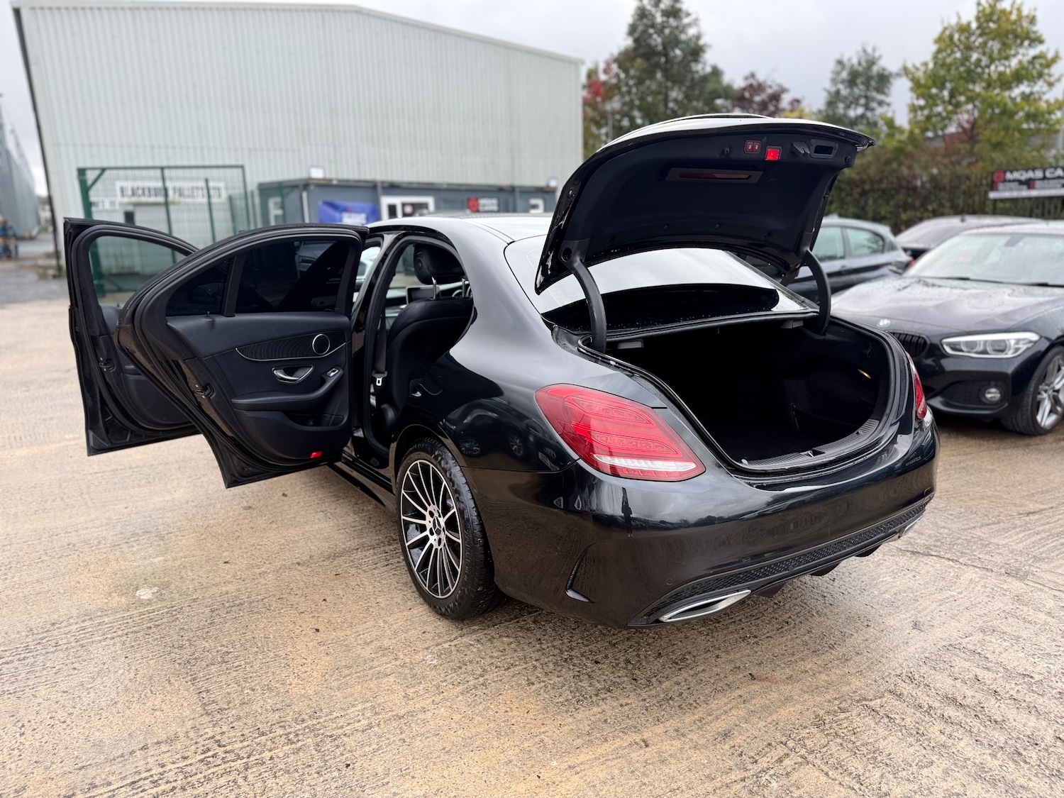 Used Mercedes-Benz C-Class 2016 for sale - 76174157: Photo 17