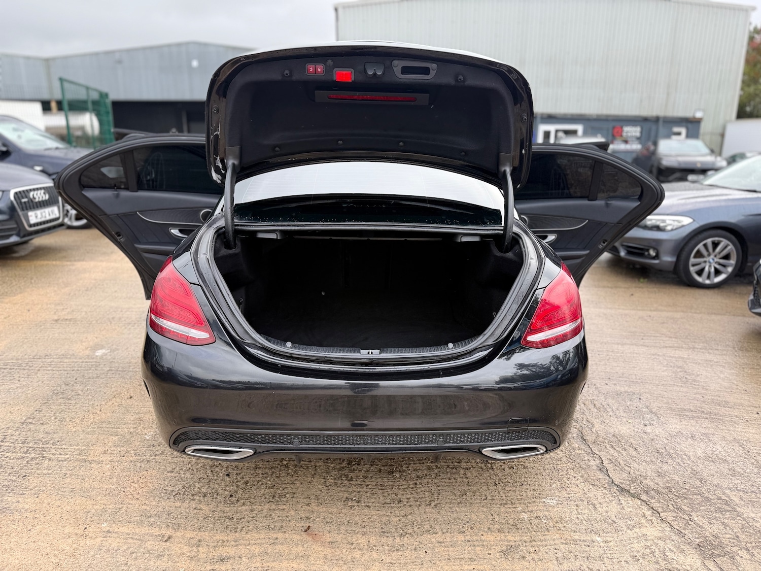 Used Mercedes-Benz C-Class 2016 for sale - 76174157: Photo 18