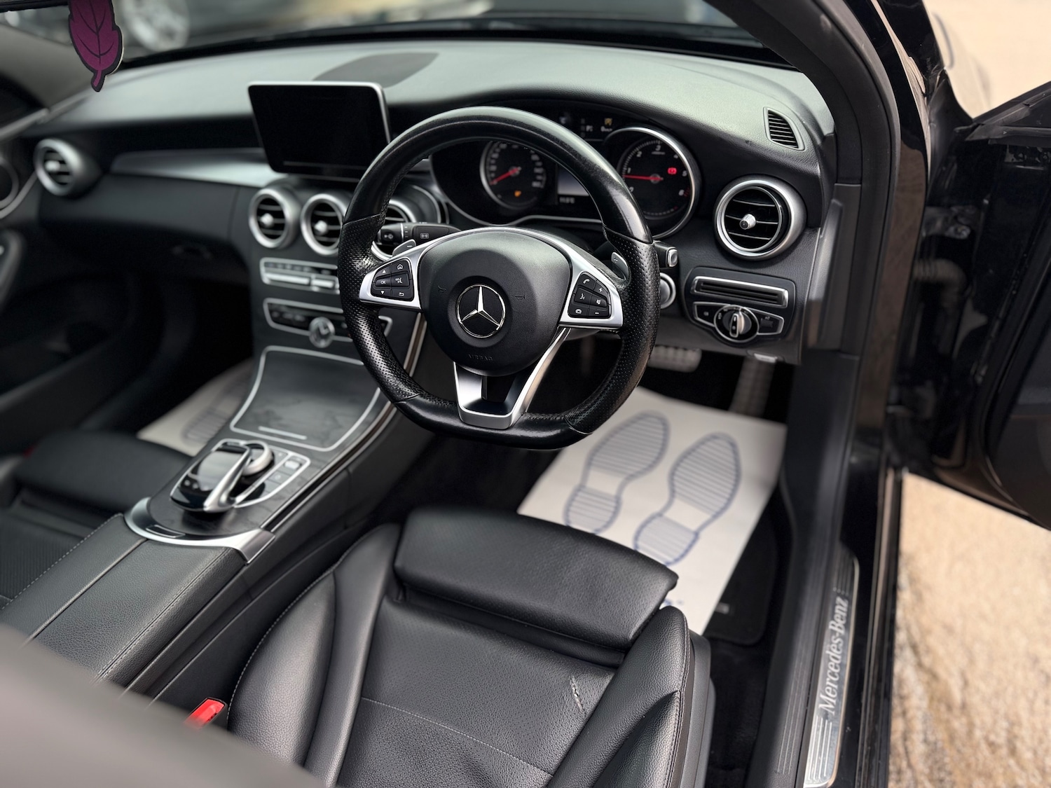 Used Mercedes-Benz C-Class 2016 for sale - 76174157: Photo 29