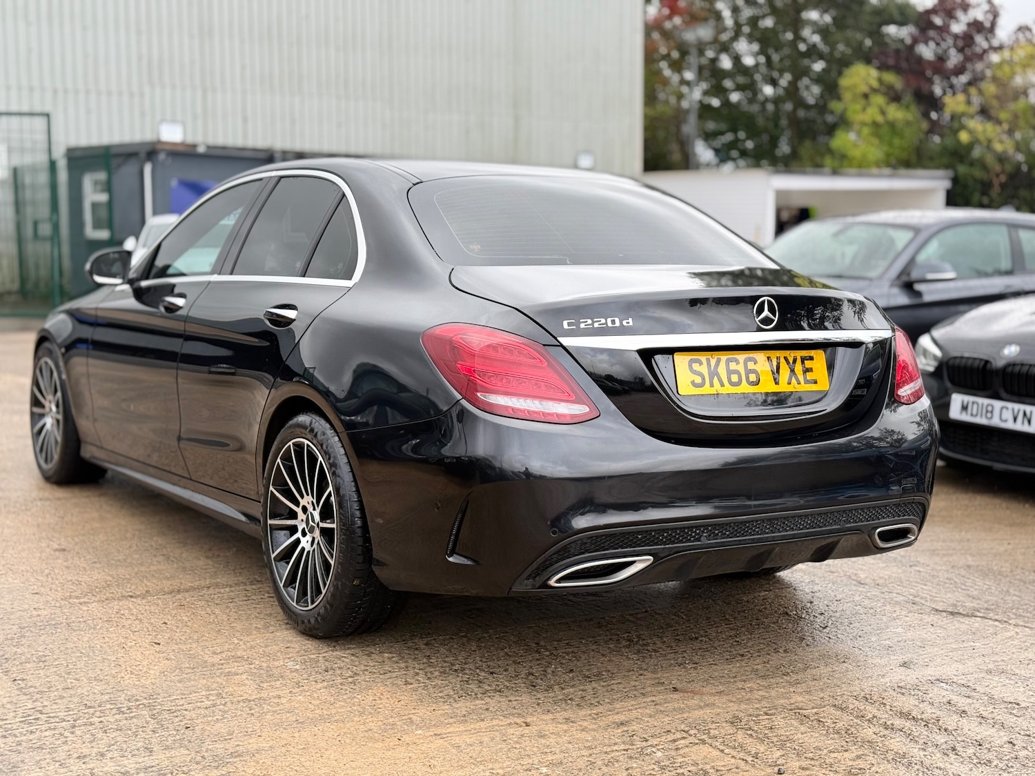 Used Mercedes-Benz C-Class 2016 for sale - 76174157: Photo 3