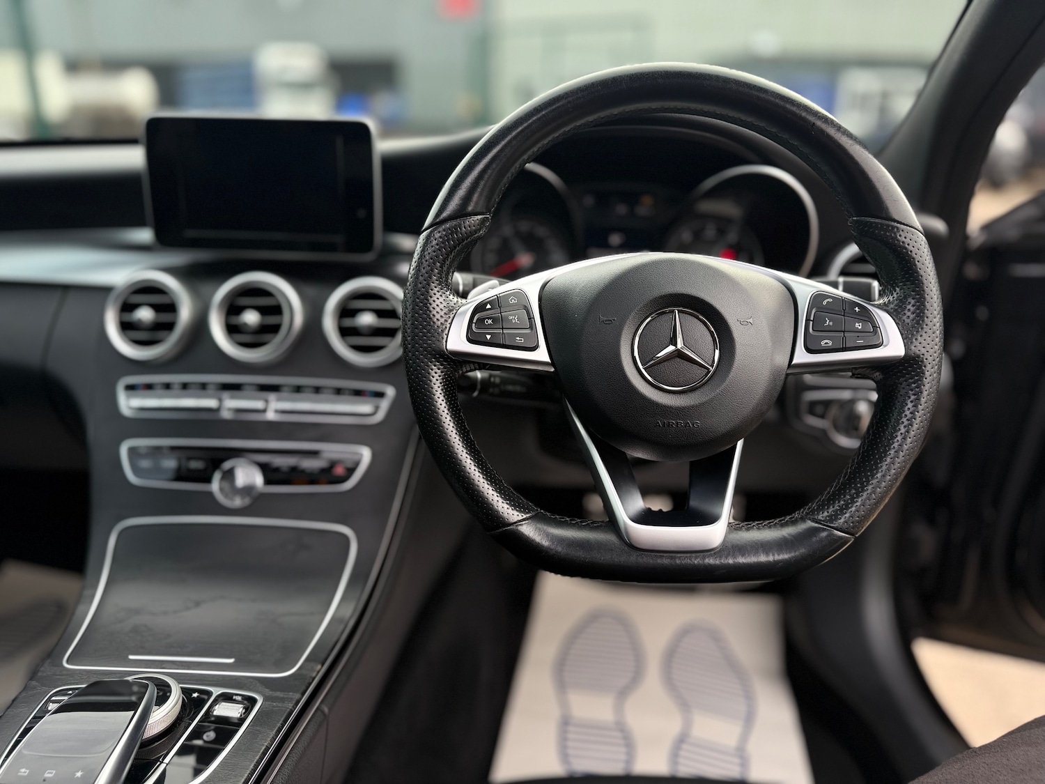 Used Mercedes-Benz C-Class 2016 for sale - 76174157: Photo 48