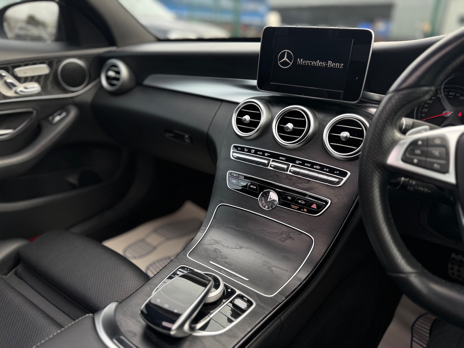 Used Mercedes-Benz C-Class 2016 for sale - 76174157: Photo 50