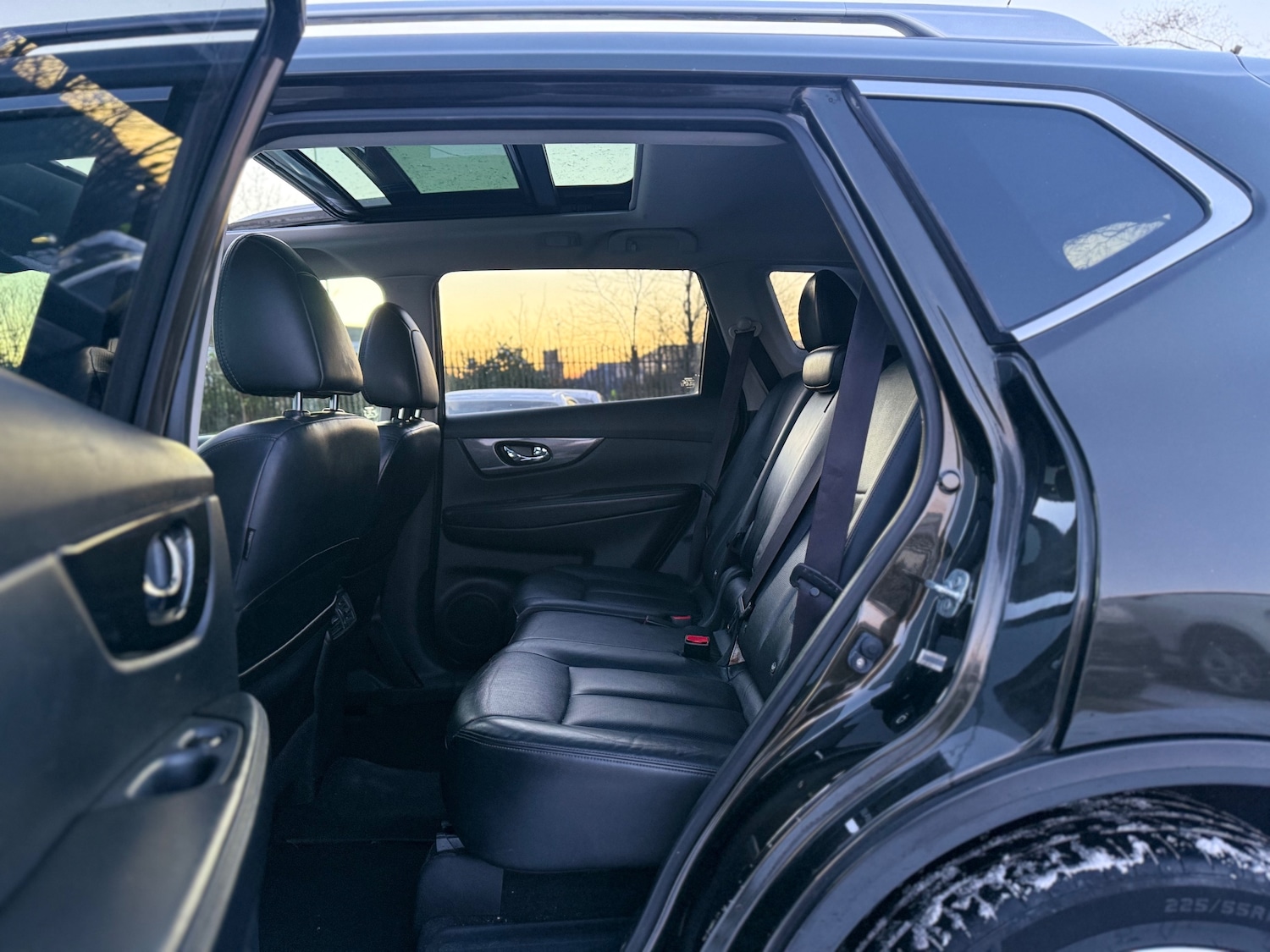 Used Nissan X-Trail 2015 for sale - 77092814: Photo 30