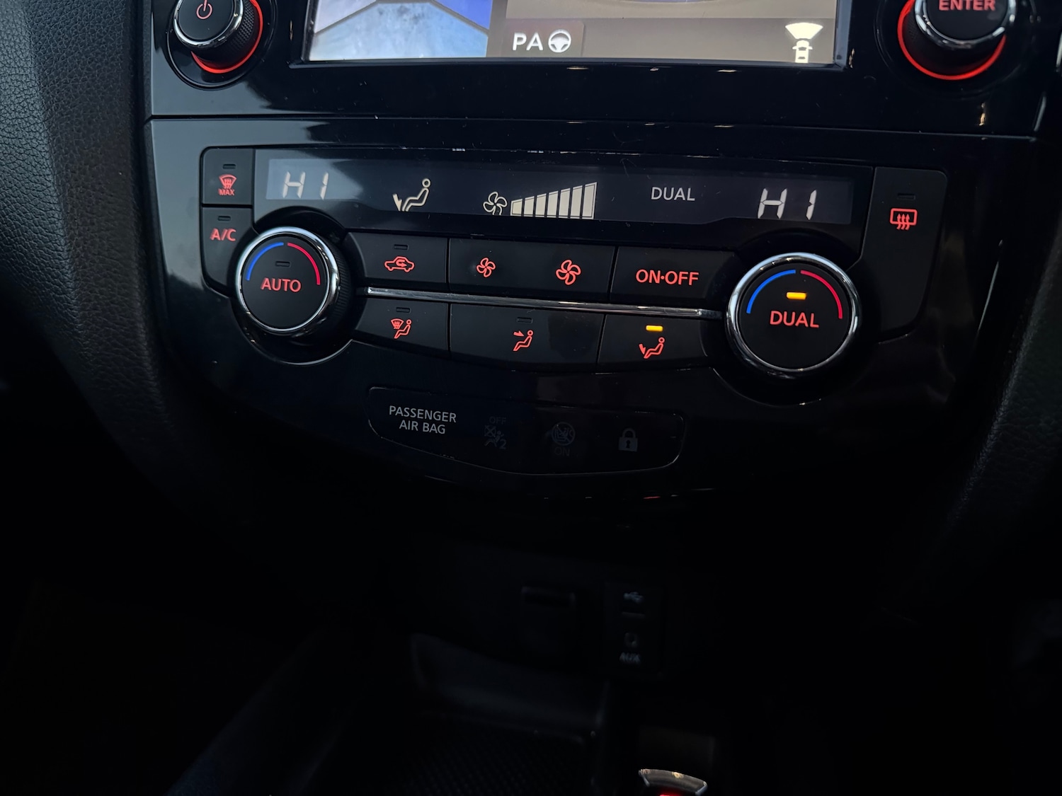 Used Nissan X-Trail 2015 for sale - 77092814: Photo 44