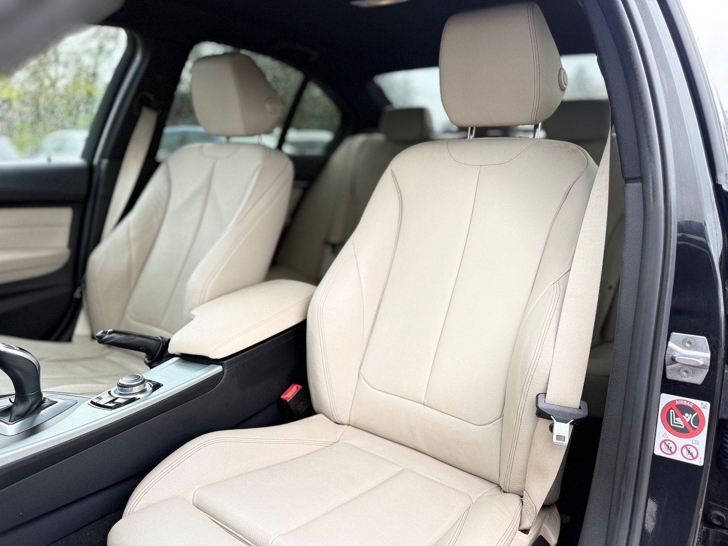 Used BMW 3 Series 2017 for sale - 76171055: Photo 22