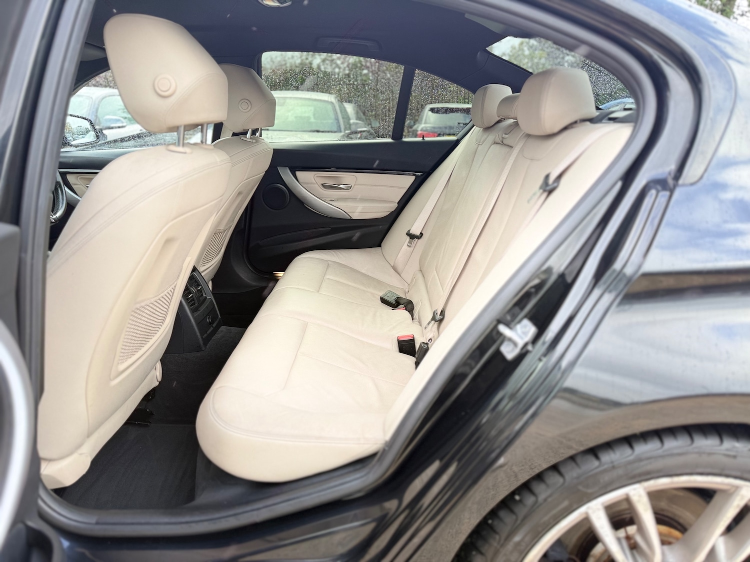 Used BMW 3 Series 2017 for sale - 76171055: Photo 29