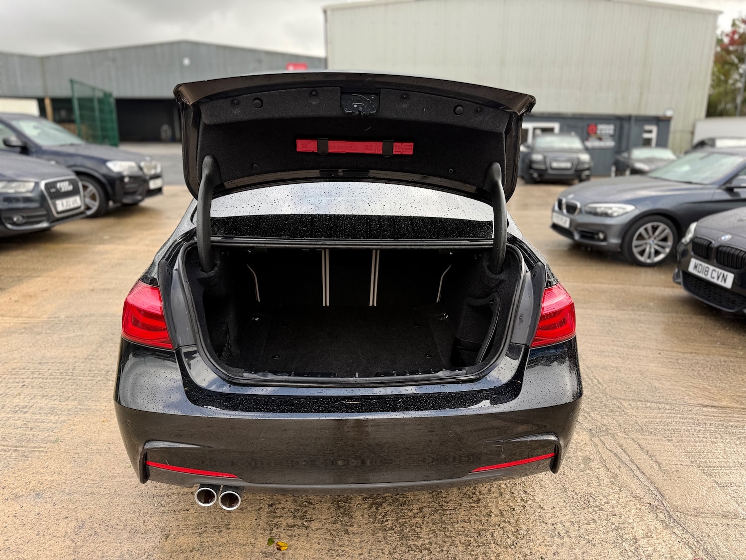 Used BMW 3 Series 2017 for sale - 76171055: Photo 31