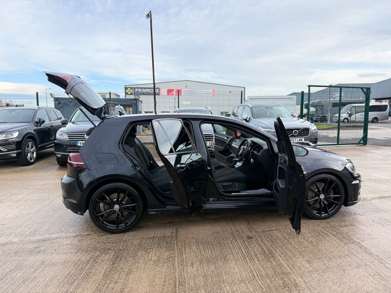 Used Volkswagen Golf 2016 for sale - 77010594: Photo 18