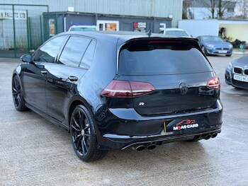 Used Volkswagen Golf 2016 for sale - 77010594: Photo