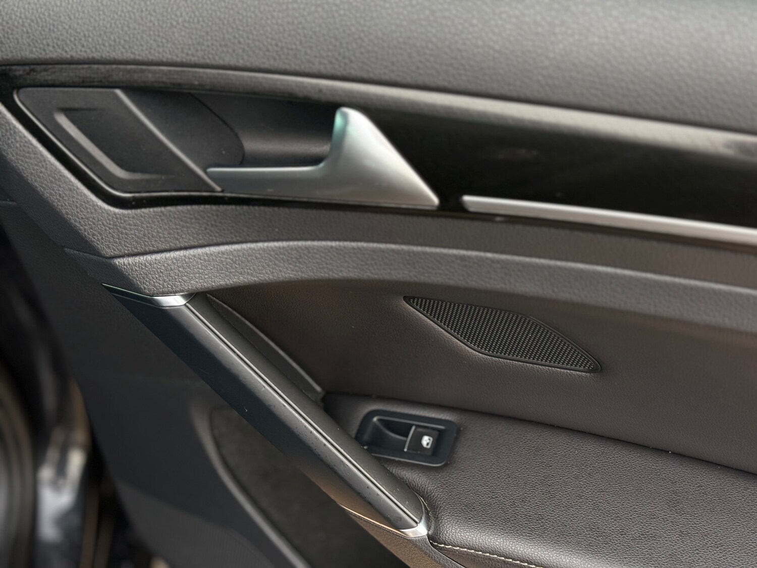 Used Volkswagen Golf 2016 for sale - 77010594: Photo 56