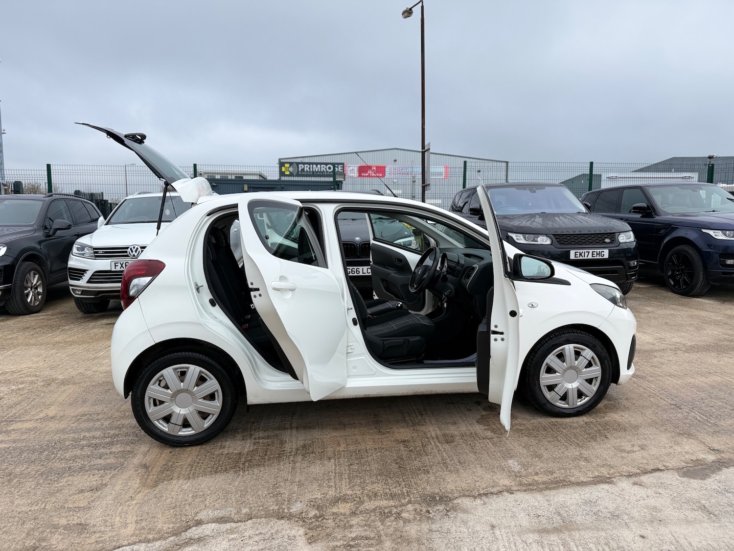 Used Peugeot 108 2016 for sale - 77506078: Photo 16