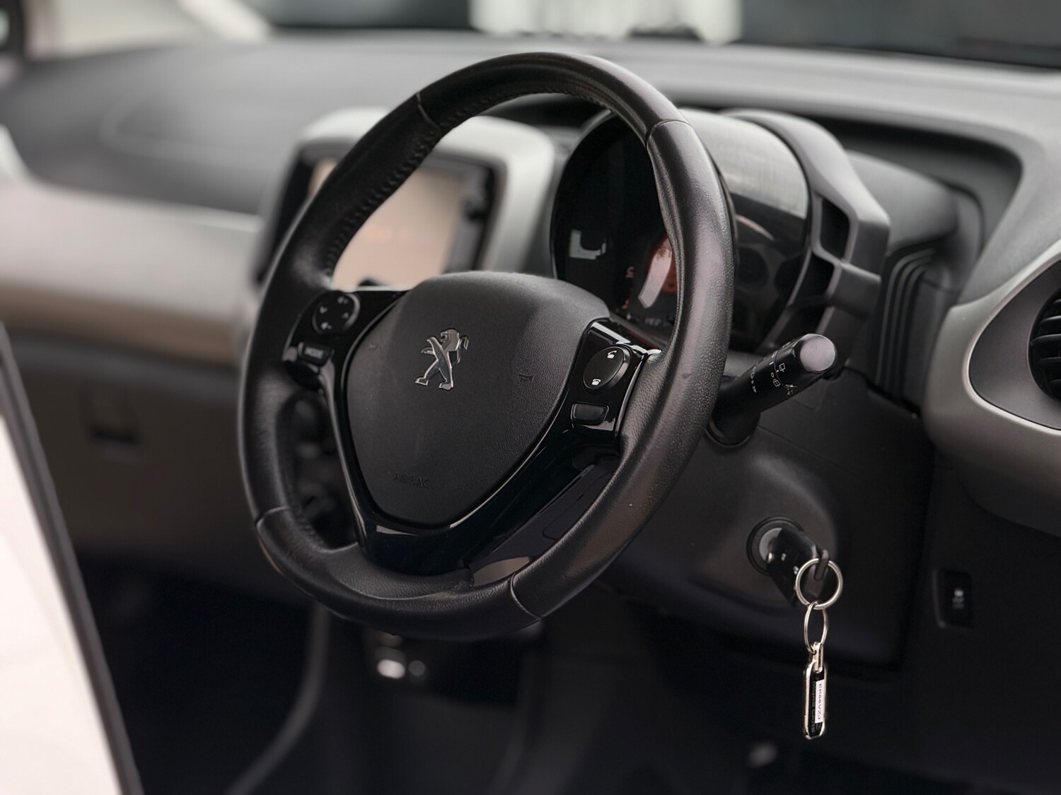 Used Peugeot 108 2016 for sale - 77506078: Photo 17