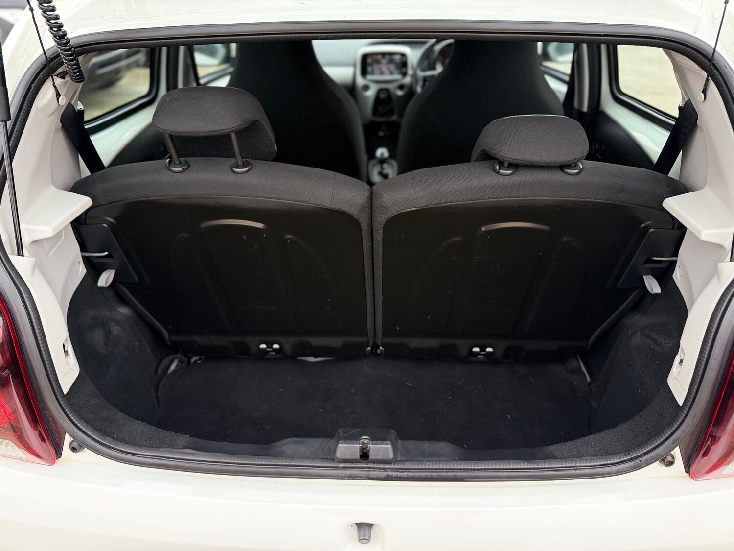 Used Peugeot 108 2016 for sale - 77506078: Photo 32