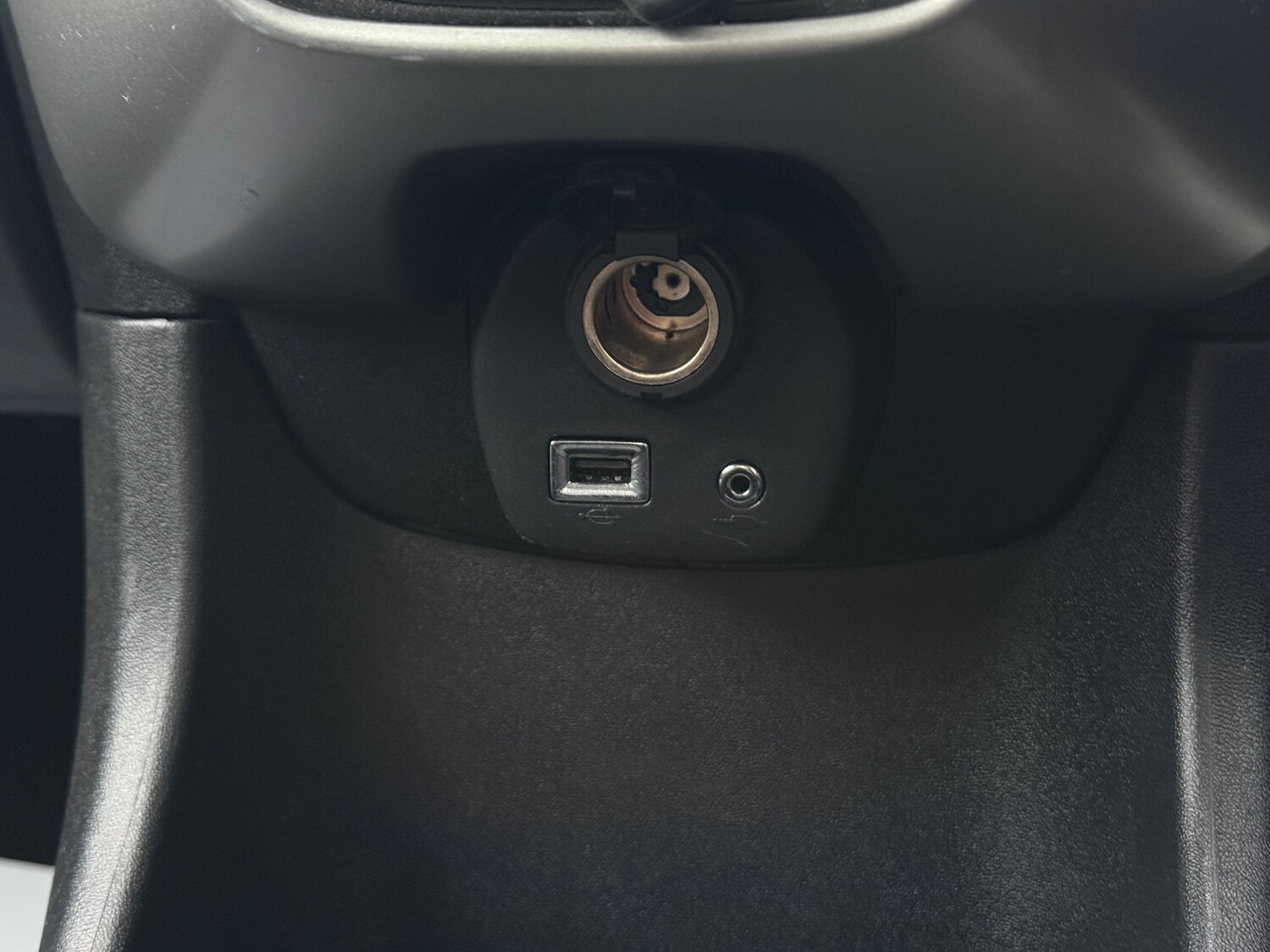 Used Peugeot 108 2016 for sale - 77506078: Photo 44