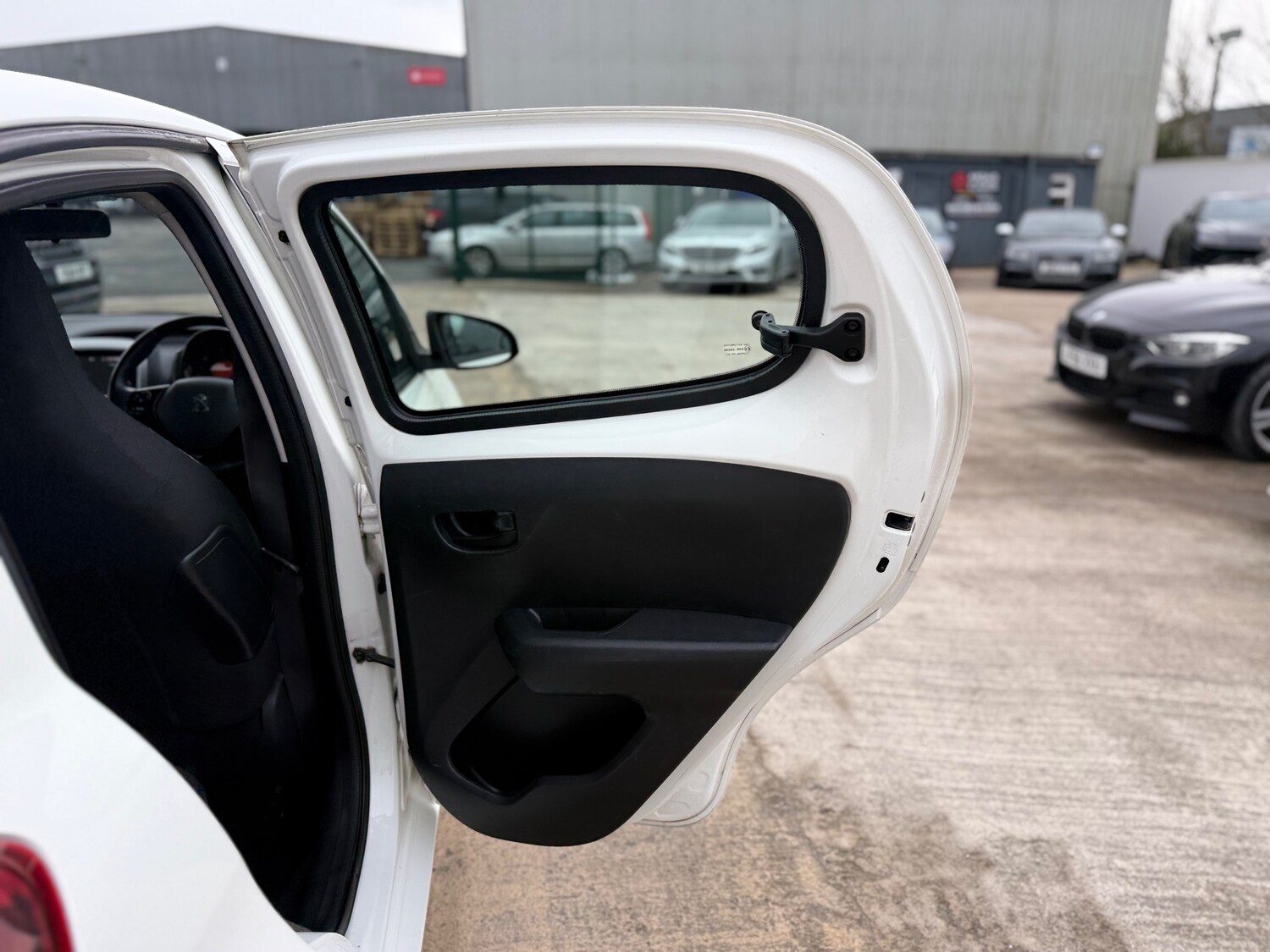 Used Peugeot 108 2016 for sale - 77506078: Photo 48