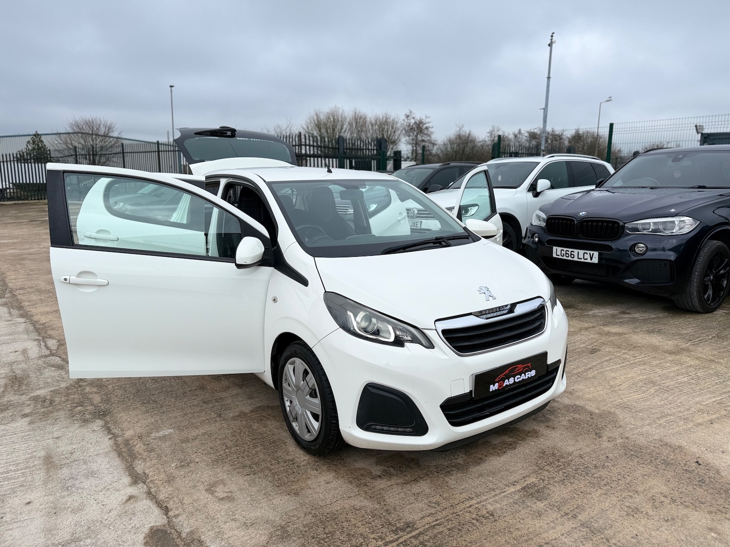 Used Peugeot 108 2016 for sale - 77506078: Photo 9