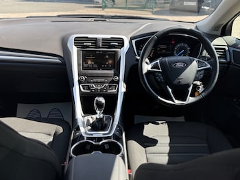 Used Ford Mondeo 2015 for sale - 79473025: Photo