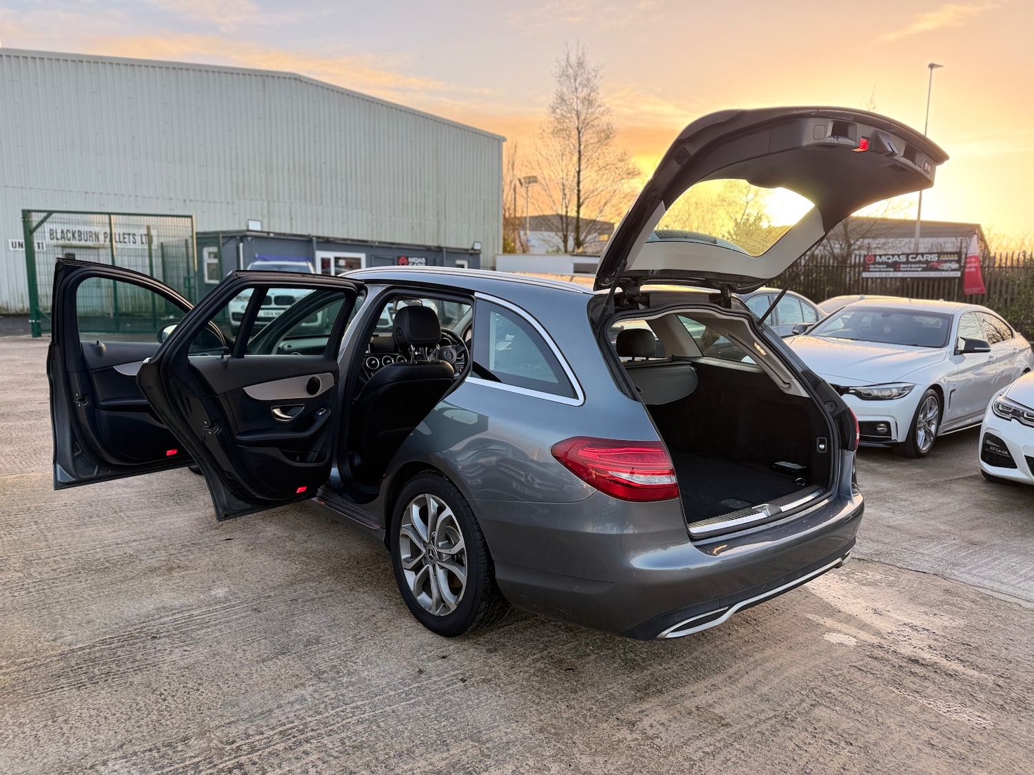 Used Mercedes-Benz C Class 2018 for sale - 76581253: Photo 16