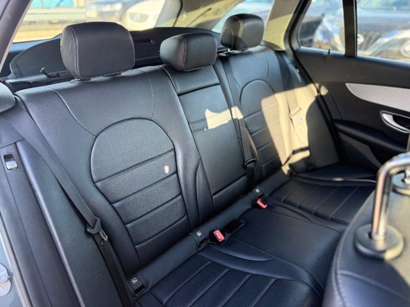 Used Mercedes-Benz C Class 2018 for sale - 76581253: Photo 30