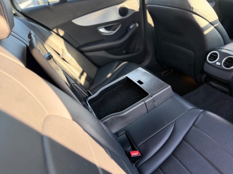 Used Mercedes-Benz C Class 2018 for sale - 76581253: Photo 32