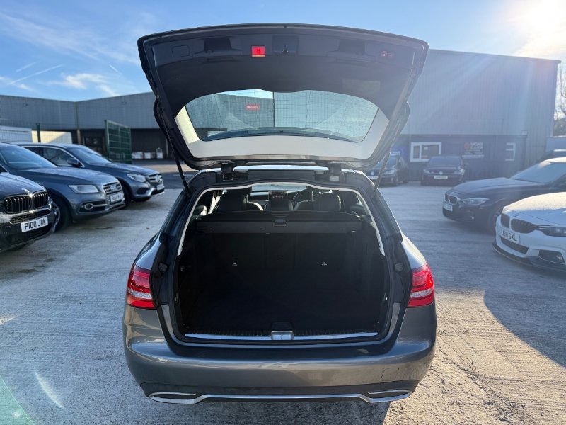 Used Mercedes-Benz C Class 2018 for sale - 76581253: Photo 37