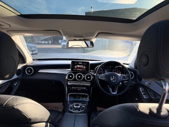 Used Mercedes-Benz C Class 2018 for sale - 76581253: Photo