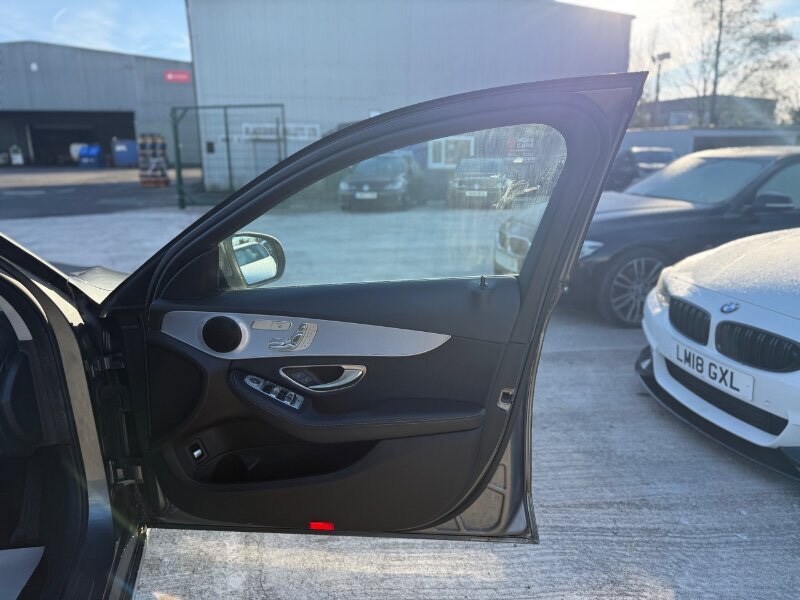 Used Mercedes-Benz C Class 2018 for sale - 76581253: Photo 53