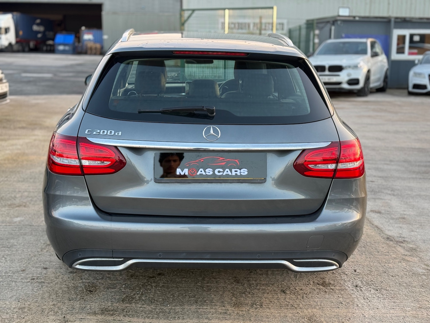 Used Mercedes-Benz C Class 2018 for sale - 76581253: Photo 9