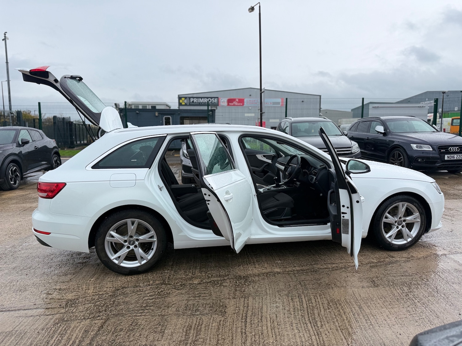 Used Audi A4 Avant 2016 for sale - 76313790: Photo 17