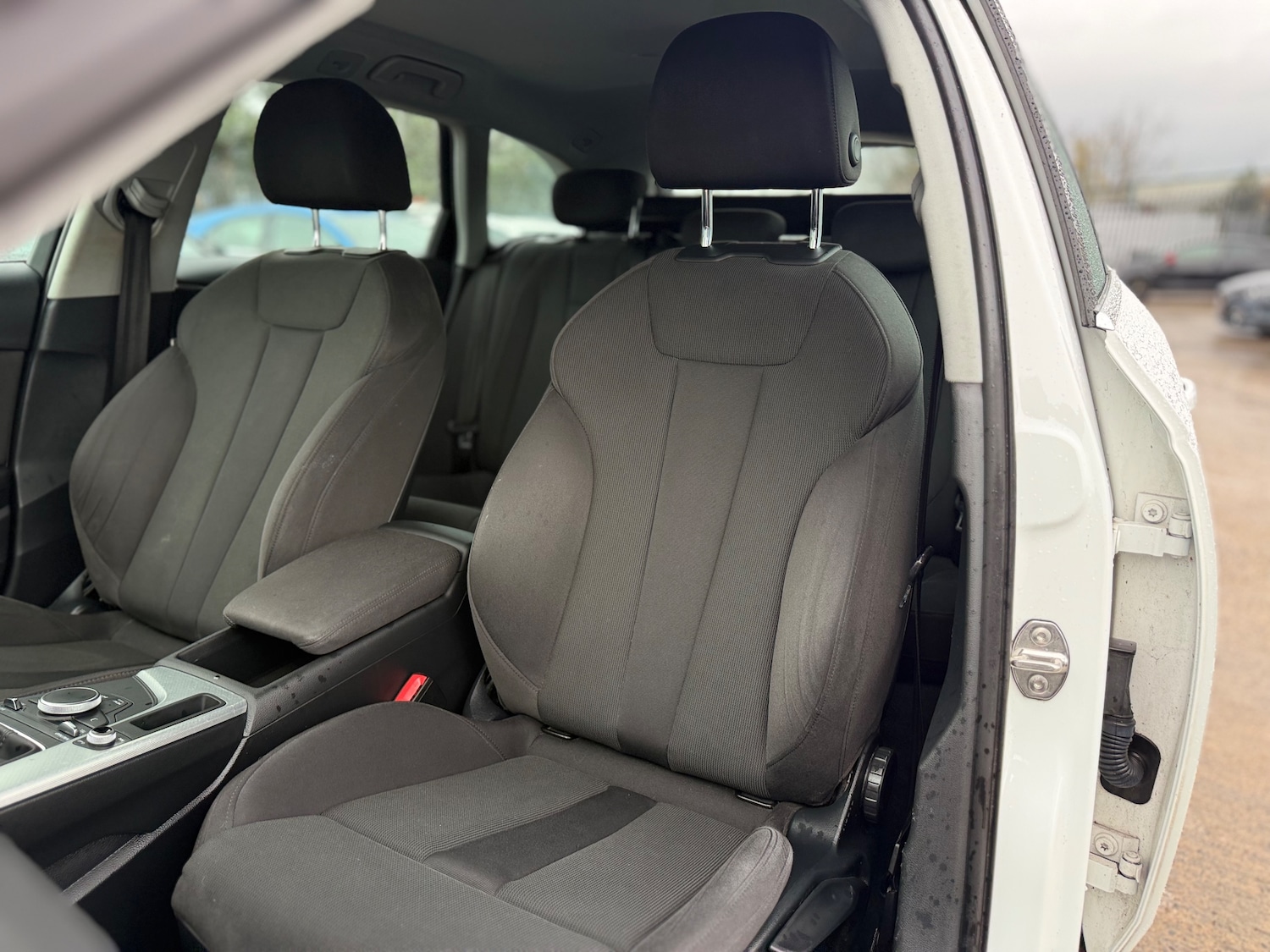 Used Audi A4 Avant 2016 for sale - 76313790: Photo 22