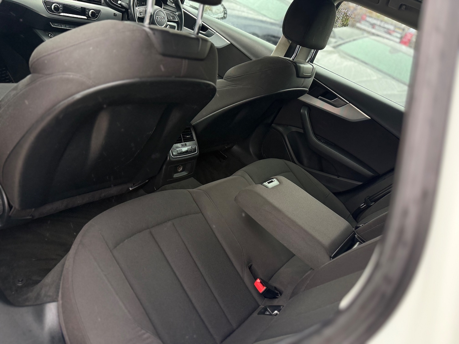 Used Audi A4 Avant 2016 for sale - 76313790: Photo 26