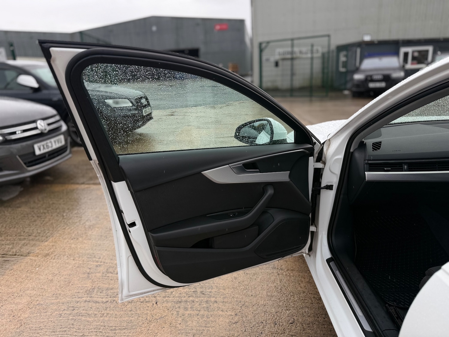 Used Audi A4 Avant 2016 for sale - 76313790: Photo 49