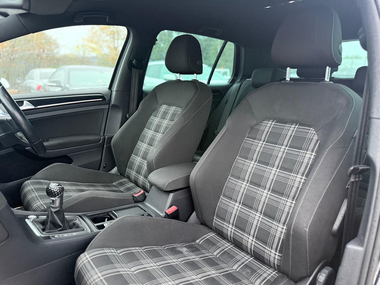 Used Volkswagen Golf 2014 for sale - 76416511: Photo 22