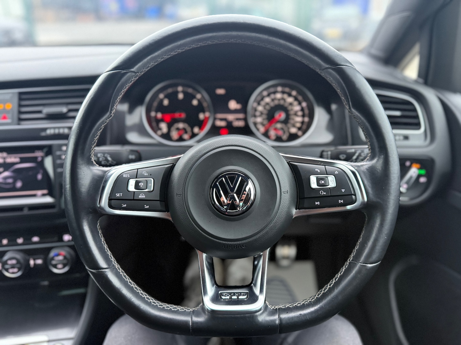 Used Volkswagen Golf 2014 for sale - 76416511: Photo 23