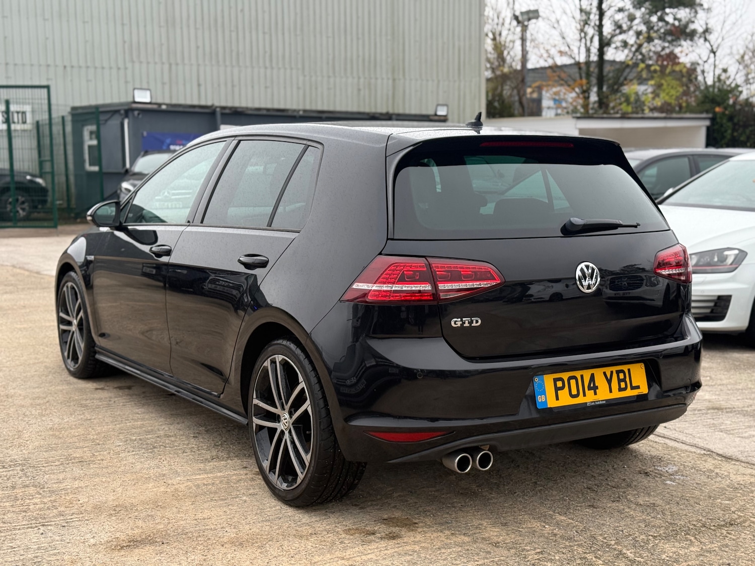 Used Volkswagen Golf 2014 for sale - 76416511: Photo 3