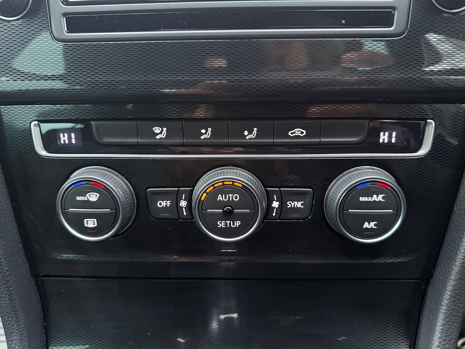 Used Volkswagen Golf 2014 for sale - 76416511: Photo 33