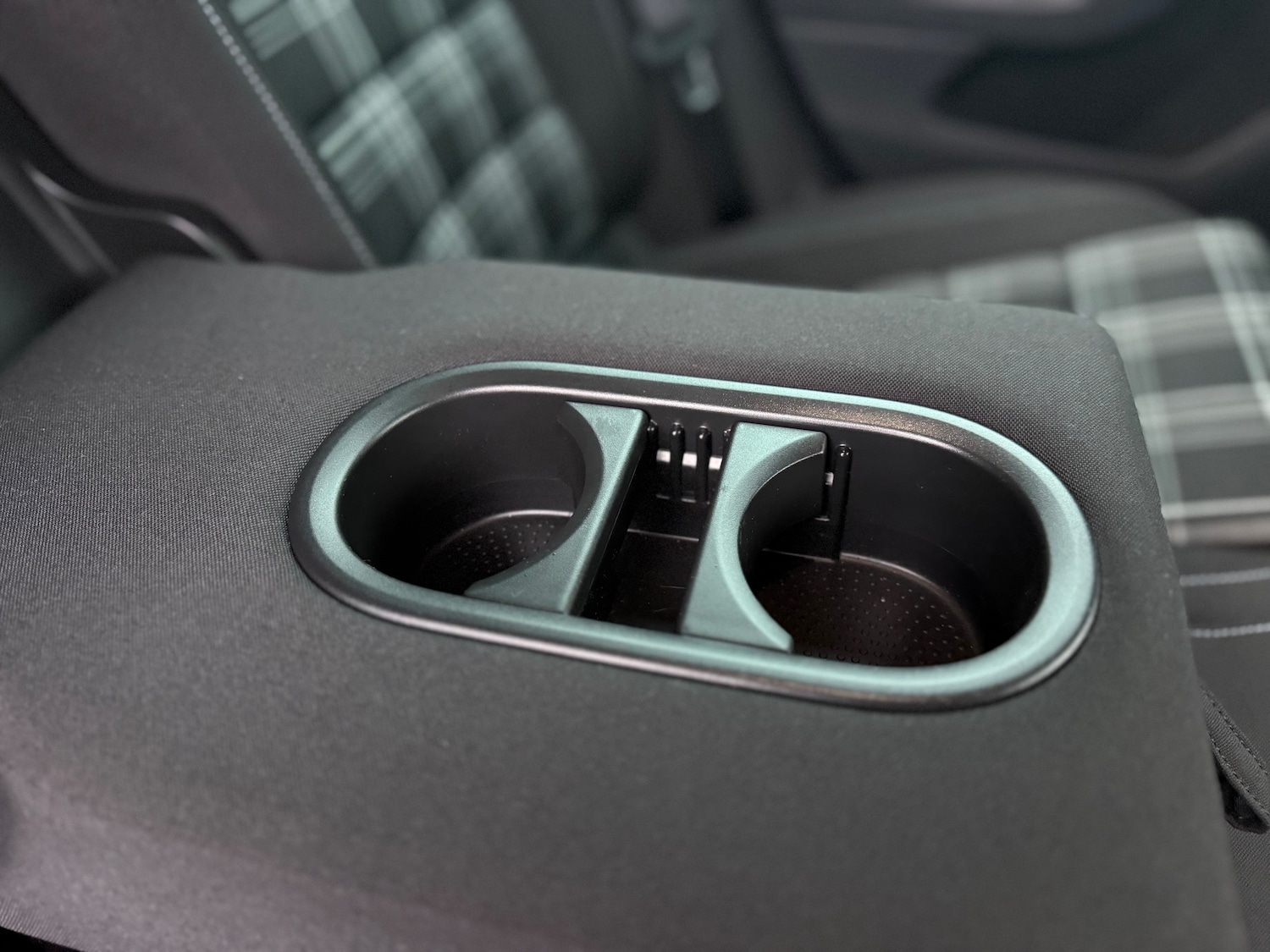 Used Volkswagen Golf 2014 for sale - 76416511: Photo 45