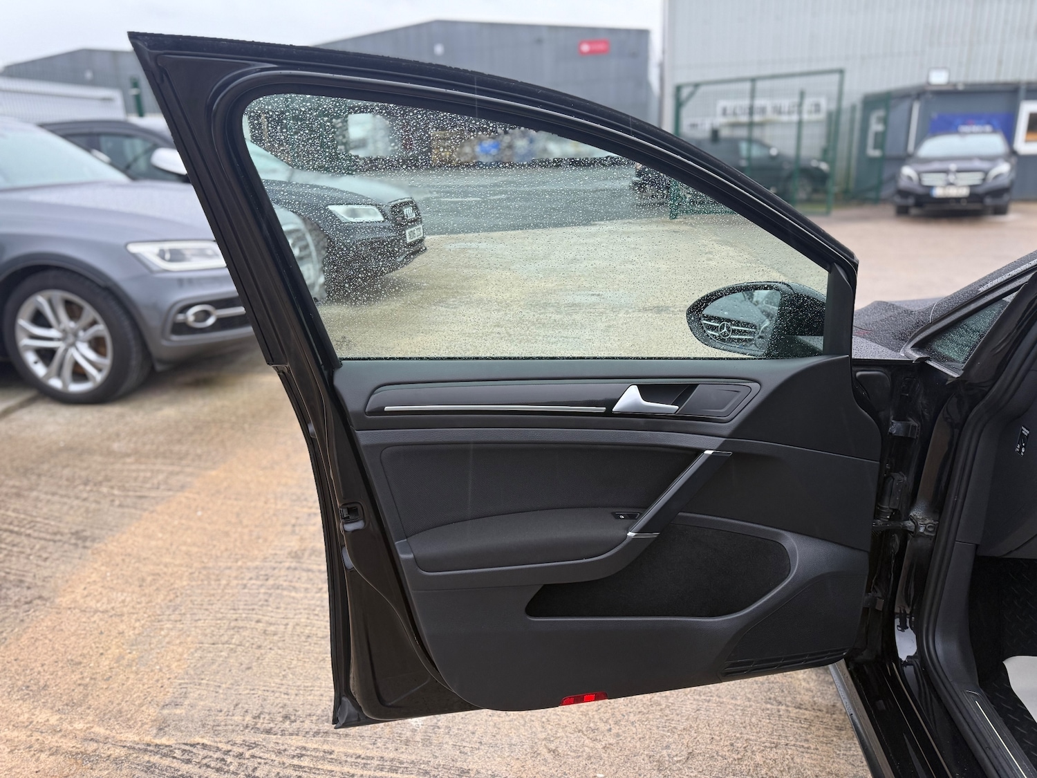 Used Volkswagen Golf 2014 for sale - 76416511: Photo 58