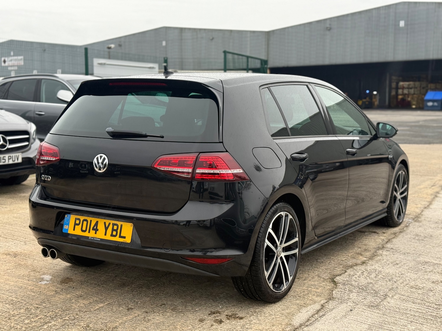 Used Volkswagen Golf 2014 for sale - 76416511: Photo 8