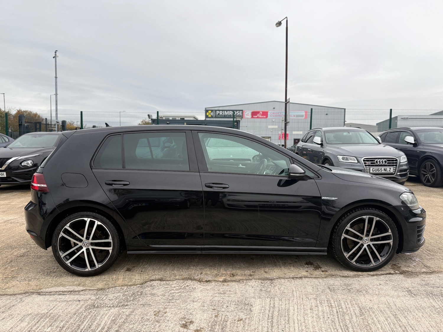 Used Volkswagen Golf 2014 for sale - 76416511: Photo 9
