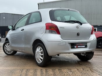 Used Toyota Yaris 2009 for sale - 79710206: Photo
