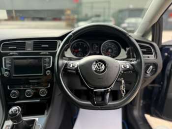 Used Volkswagen Golf 2016 for sale - 74571211: Photo