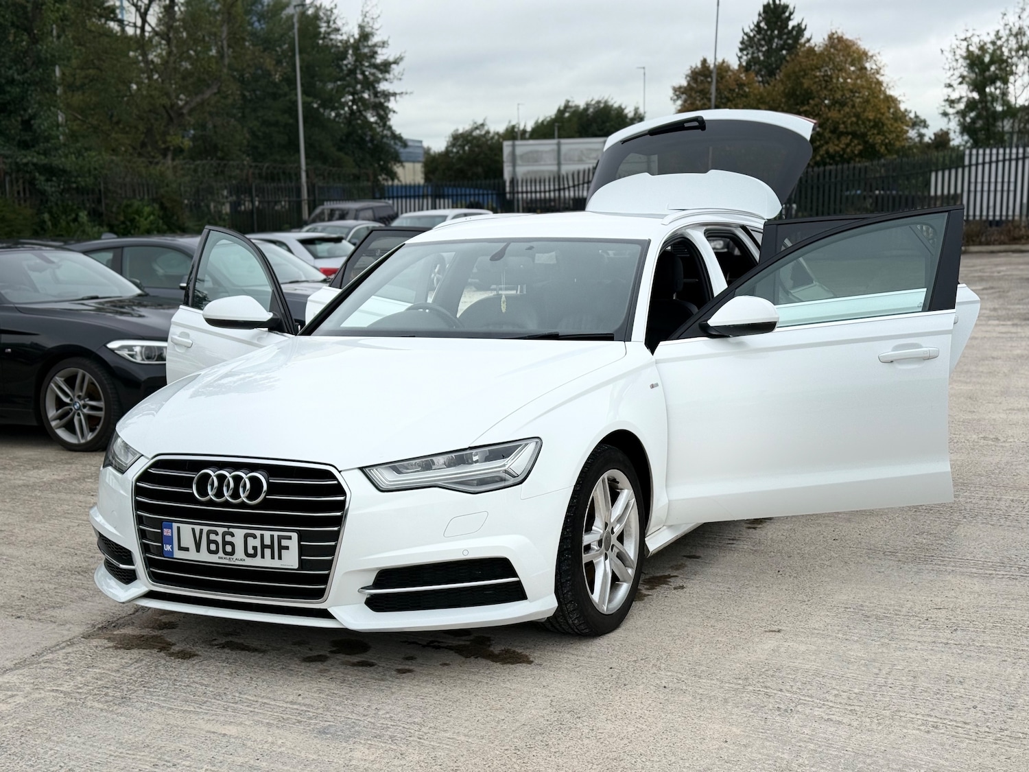 Used Audi A6 Avant 2016 for sale - 75945469: Photo 12