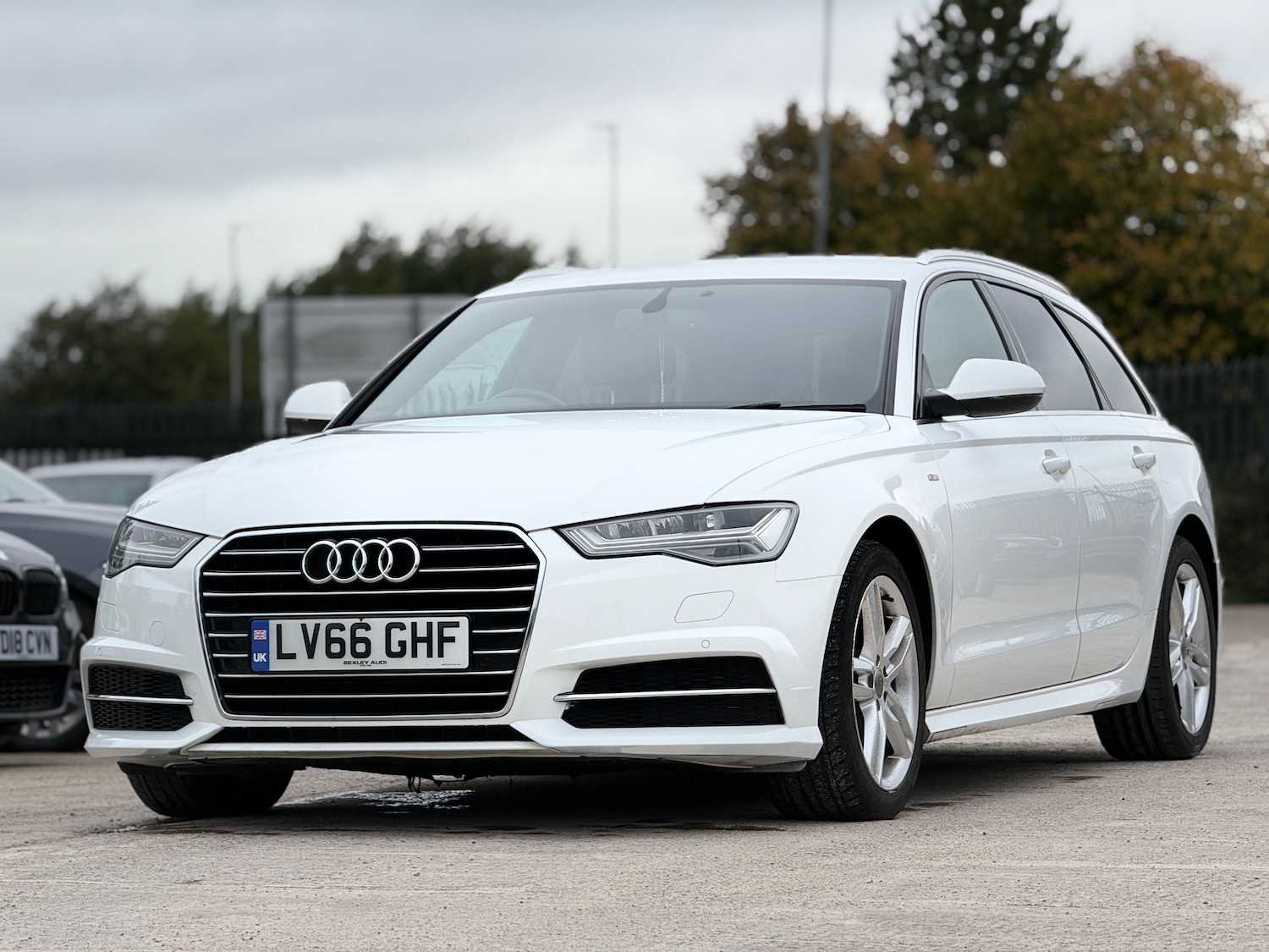 Used Audi A6 Avant 2016 for sale - 75945469: Photo 2